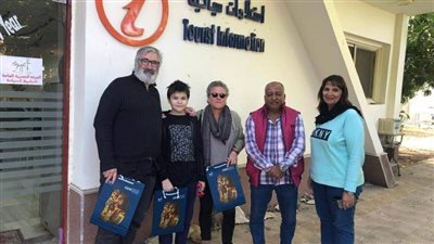 وفد من عائلة فرنسية يقضي الكريسماس  في الوادي الجديد