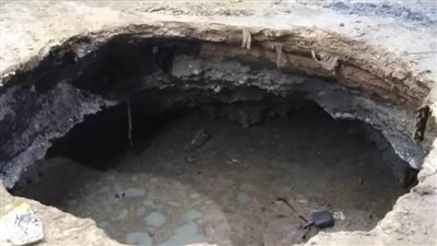 تشكيل لجنة لكشف أسباب هبوط أرضي تسبب في وفاة شخص بالإسكندرية