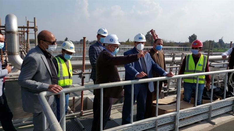 محافظ البحيرة يتفقد