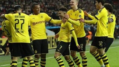بروسيا دورتموند يفوز على فولفسبورج 2-0 في الدوري الألماني لكرة القدم