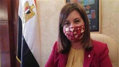 وزيرة الهجرة تهنئ طفلًا مصريًا لفوزه بالمركز الأول لأفضل مشروع لتطوير التعليم باليابان