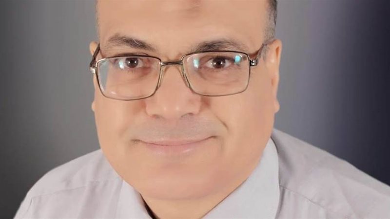 الدكتور ابراهيم علي