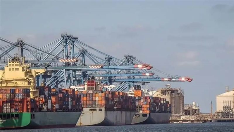 ميناء دمياط