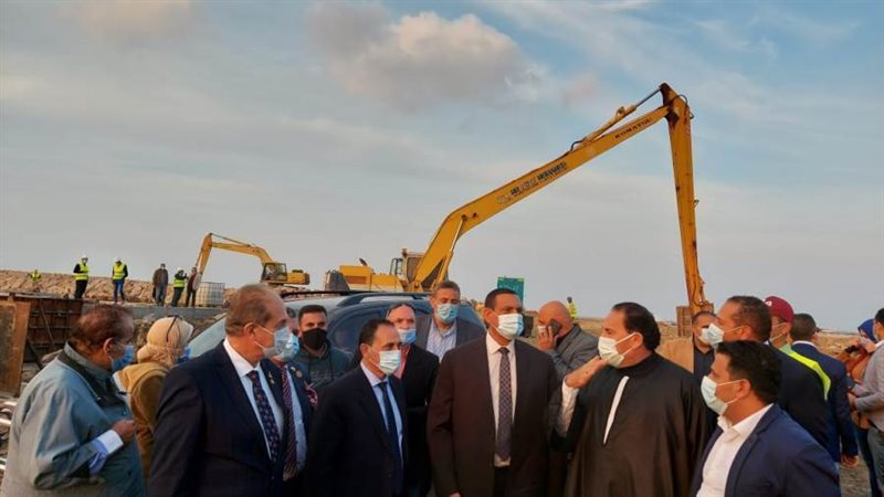 محافظ البحيرة يتفقد