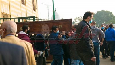 تشييع جثمان رئيس الحزب الناصري .. ونقيب المحامين يتقدم المشيعين