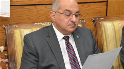 رئيس جامعة أسيوط: 19 حالة من مصابي كورونا خاضعة للعلاج بالمستشفى الرئيسي