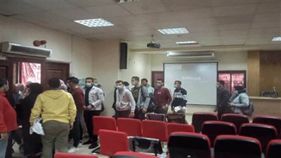 غلق وتشميع 10 مراكز للدروس الخصوصية وقاعة أفراح ومقهى بالشرقية لمواجهة 