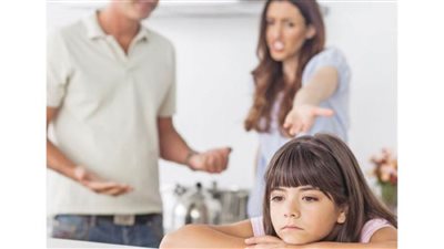 هنساعدك.. دليلك للتعامل مع أبنائك من الطفولة للمراهقة