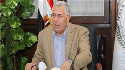 وزير الزراعة يعتمد 59,5 مليون جنيه لإنشاء وتطوير 42 مركزا لتجميع الألبان