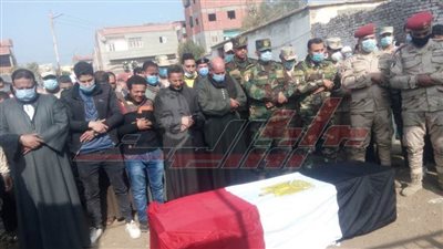 زغاريد وجنازة عسكرية في وداع شهيد سيناء بـ”المنوفية“