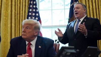 بومبيو ينتقد 