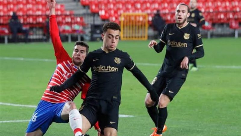 برشلونة يكتسح غرناطة