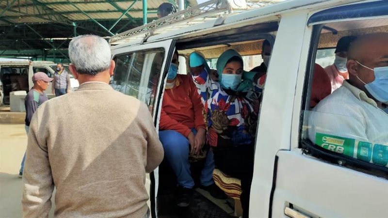 التزام السائقين والركاب