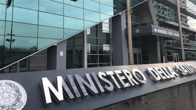 إيطاليا: 361 حالة وفاة وأكثر من 18 ألف إصابة بفيروس كورونا خلال 24 ساعة