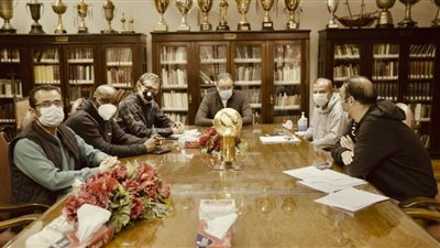 الخطيب يبحث مع موسيماني احتياجات فريق الكرة بالأهلي