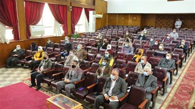  محافظ كفر الشيخ يوجه بسرعة إنجاز ملفات التصالح في مخالفات البناء 