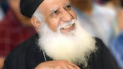 وفاة القمص إرميا بشير متأثرا بكورونا ..والبابا تواضروس ينعيه 