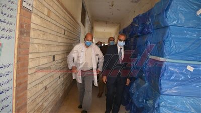 تركيب شبكة الغازات وتنك الأكسجين بمستشفى بنها التعليمي والحميات