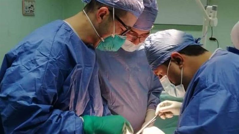 أثناء جراحة استئصال