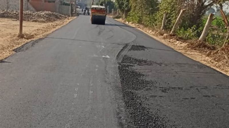 اعمال رصف الطرق بالبحيرة