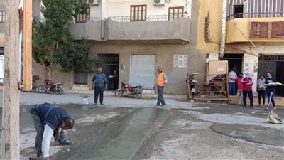 إنشاء مطبات صناعية بالخارجة القديمة للحد من الحوادث 