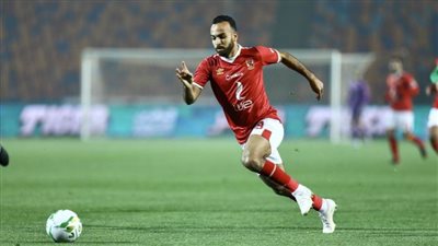 رسائل من موسيماني للاعبي الأهلي.. وإنتقادات شديدة لقفشة والشحات