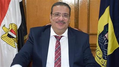 رئيس جامعة القناة يتوجه برسالة لاتحاد الطلاب