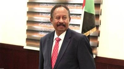 حمدوك يعود إلى السودان بعد إجراء فحوصات طبية روتينية في الإمارات