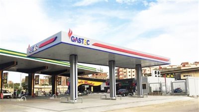 انشاء 6 محطات لتموين السيارات بالغاز الطبيعي بمحافظة الأقصر