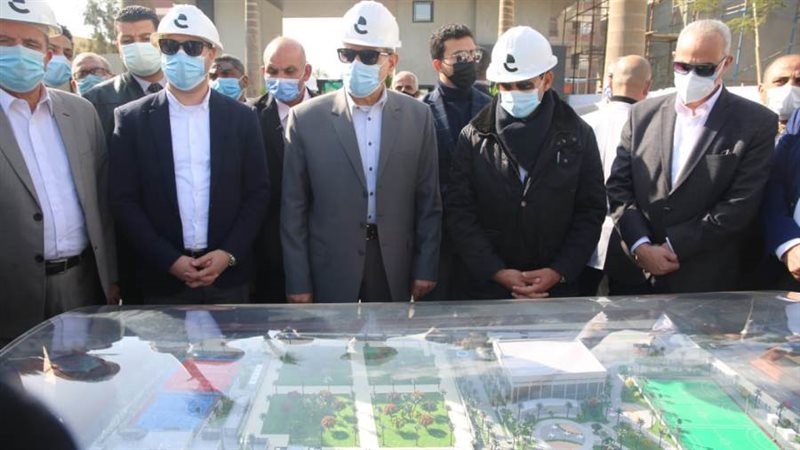 وزير الرياضة ومحافظ