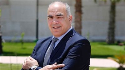 نائب رئيس الجامعة المصرية اليابانية يبحث مع سفير أنجولا بالقاهرة التعاون العلمي