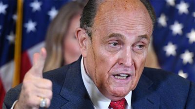 جولياني: لن أترافع عن ترامب في قضية عزله