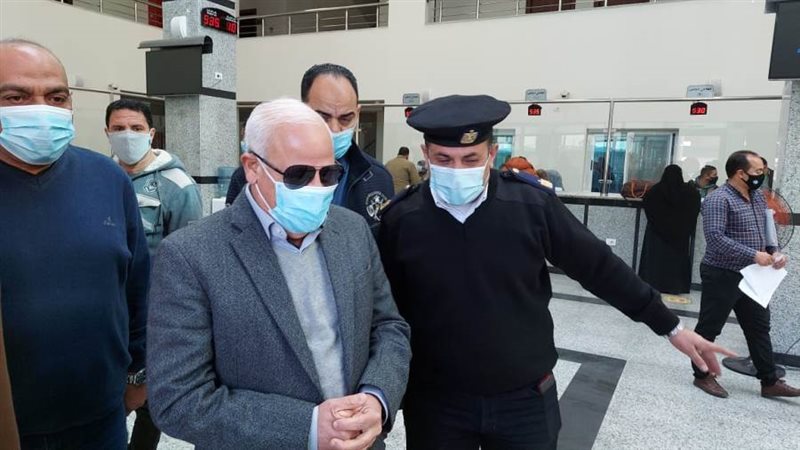 محافظ بورسعيد خلال