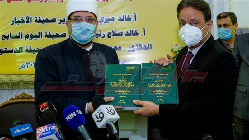 كرم جبر ووزير الأوقاف