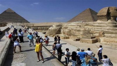 الحكومة تكشف عدد السائحين الوافدين لمصر منذ استئناف حركة السياحة