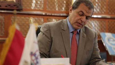 القوى العاملة: تعيين 58 شاباً.. والتفتيش على 302 منشأة بمطروح