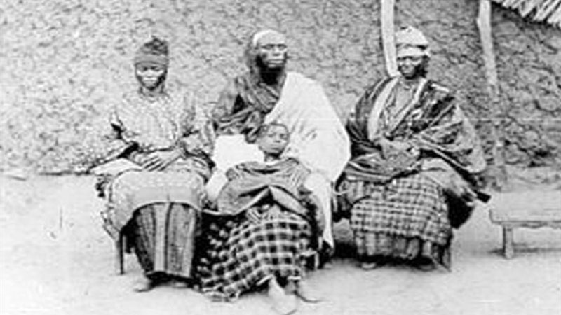 نساء تكروريات - ارشيفية