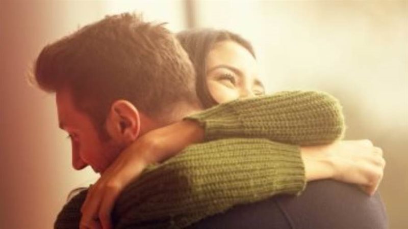 اليوم العالمي للعناق