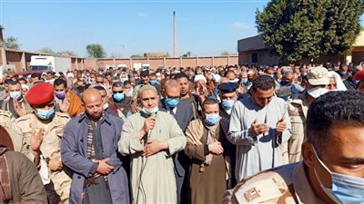 تشييع جنازه شهيد بئر العبد بمسقط رأسه بالقناطر الخيرية