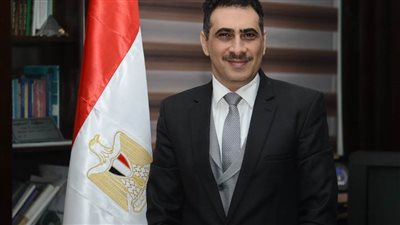 الاقتصاد والعلوم السياسية تطلق الماجستير الأكاديمي 