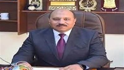 تطهير وتسليم شبكات الصرف ومياه الشرب بمنطقة المدرسة المعمارية بالإسماعيلية