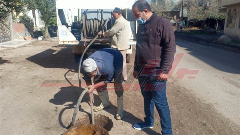 أعمال تطهير خط المنسوب