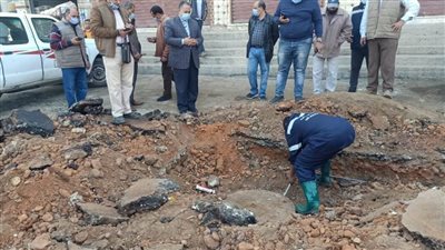 محافظ أسيوط يوجه بسرعة إصلاح هبوط أرضي بطريق مير الدير بالقوصية