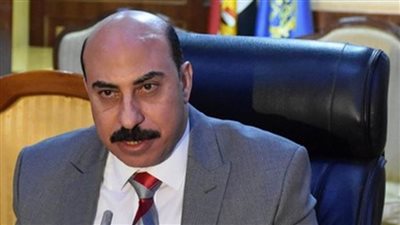 محافظ أسوان: إحلال 712 سيارة 