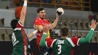 الماتادور الإسباني يكتسح المنتخب المجري