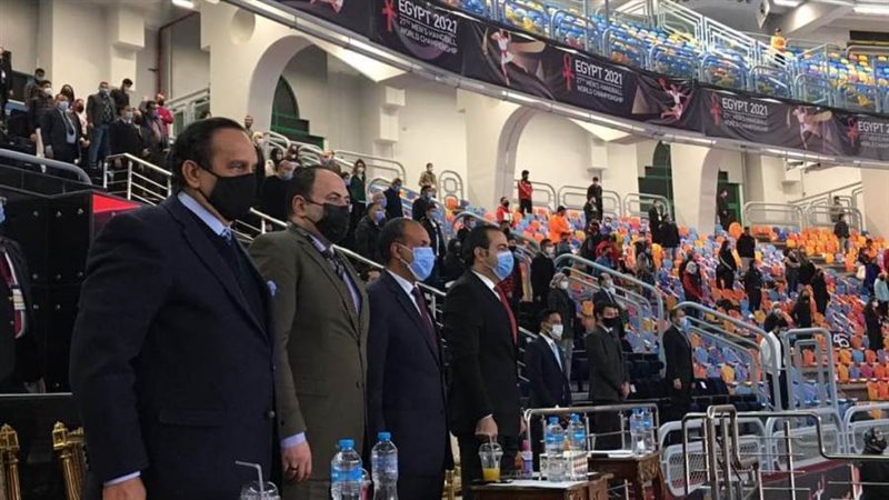 محمود حسين يشارك