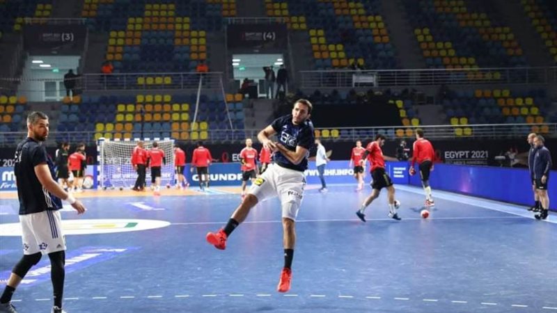 خلال المباراة