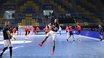 فرنسا تهزم المجر وتصعد لنصف نهائي مونديال مصر 2021