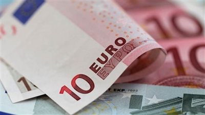 لليوم الثالث.. أسعار اليورو لحظة بلحظة في مصر تتراجع أمام الجنيه المصري