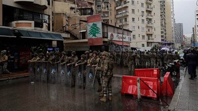 الشرطة اللبنانية: تعرضنا لاعتداءات في طرابلس بـ 300 قنبلة مولوتوف